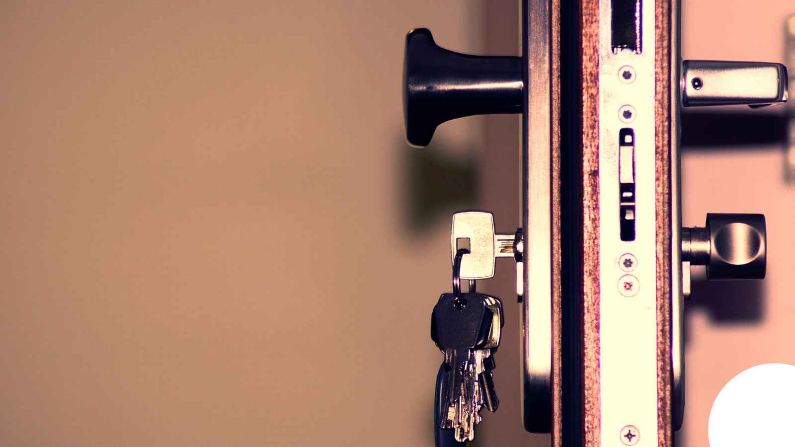 Locksmith in San Antonio, TX — Christopher Car Key Duplication